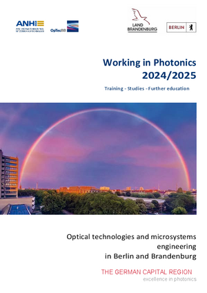 Bildungsatlas 2024/2025, Englisch